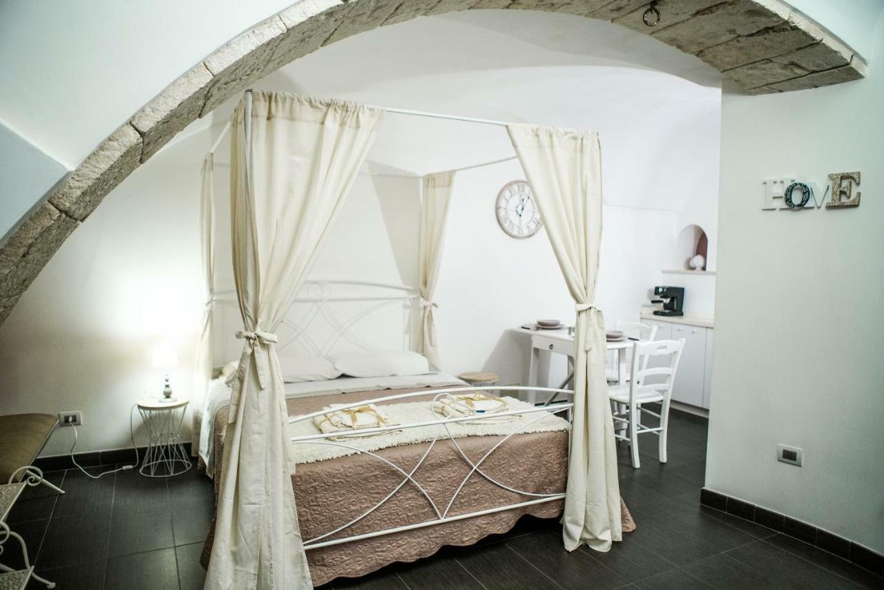 Home 5 - Arco Antico Putignano Exterior foto