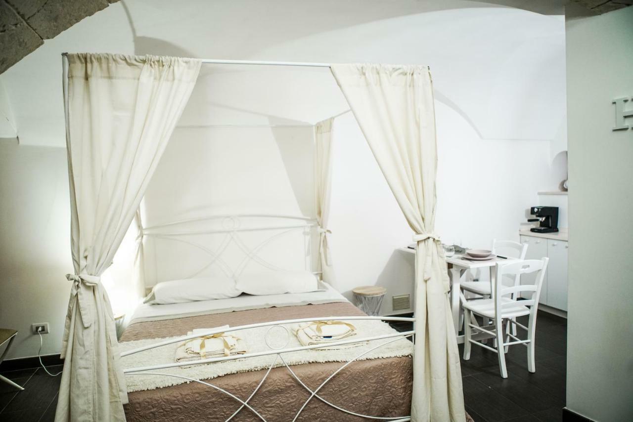 Home 5 - Arco Antico Putignano Exterior foto